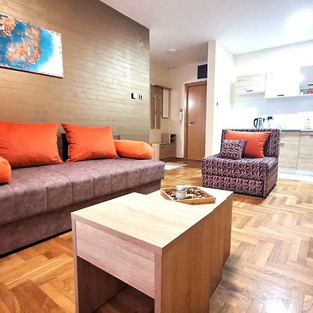 Apartment Vas Raj Новий Сад Екстер'єр фото